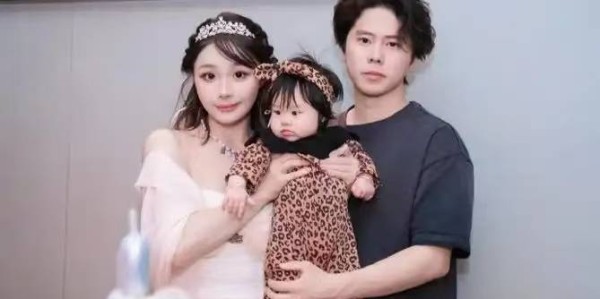 体操女神芦玉菲：比刘璇还美，25岁悄然成妈妈，孩子父亲竟是他！|全运会|亚运会|运动员|赛场|粉丝_新浪体育_新浪新闻